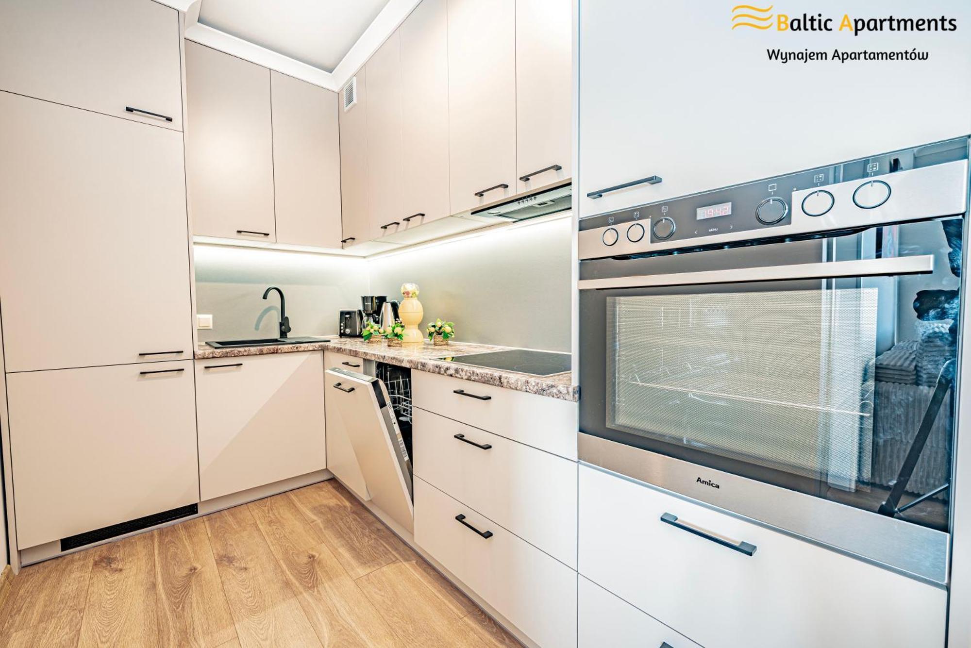 Baltic Apartments - Apartamenty Baltyk Bay View Свиноуйсьце Экстерьер фото